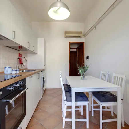 Appartement Colombo 76 Florence