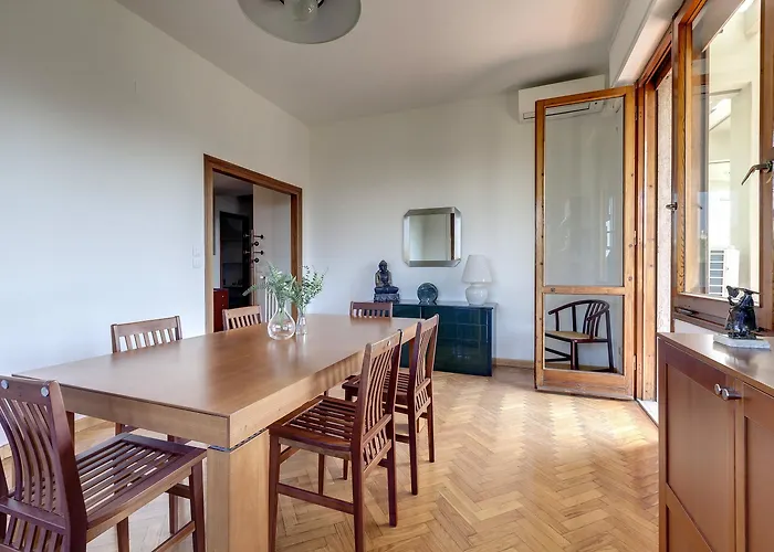 Apartment Colombo 76 Florence